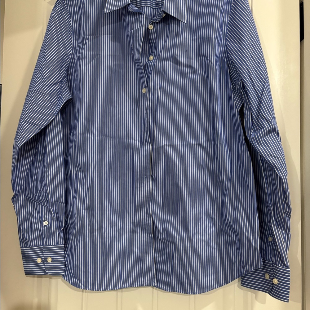 Chaps Women's Blue Striped Button Down Shirt